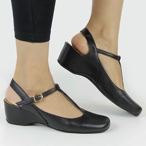 Vegan Leather Mary Jane black shoes